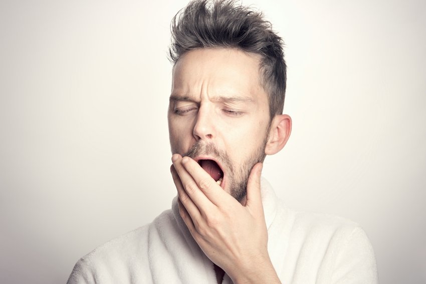 Stop Bad Breath Naturally