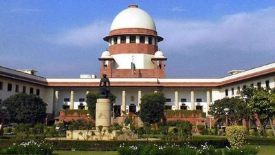 सुप्रीम कोर्ट ने आई बाढ़ के बाद अवैध रूप से पेड़ों की कटाई पर जताई चिंता