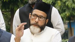 कौन हैं मौलाना तौकीर रजा? बरेली में बवाल के बाद हुई गिरफ्तारी, अब करीबियों पर कस रहा प्रशासन का शिकंजा