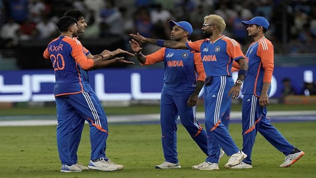 Kamran Akmal, Salman Agha, Suryakumar Yadav, Pakistan cricket team