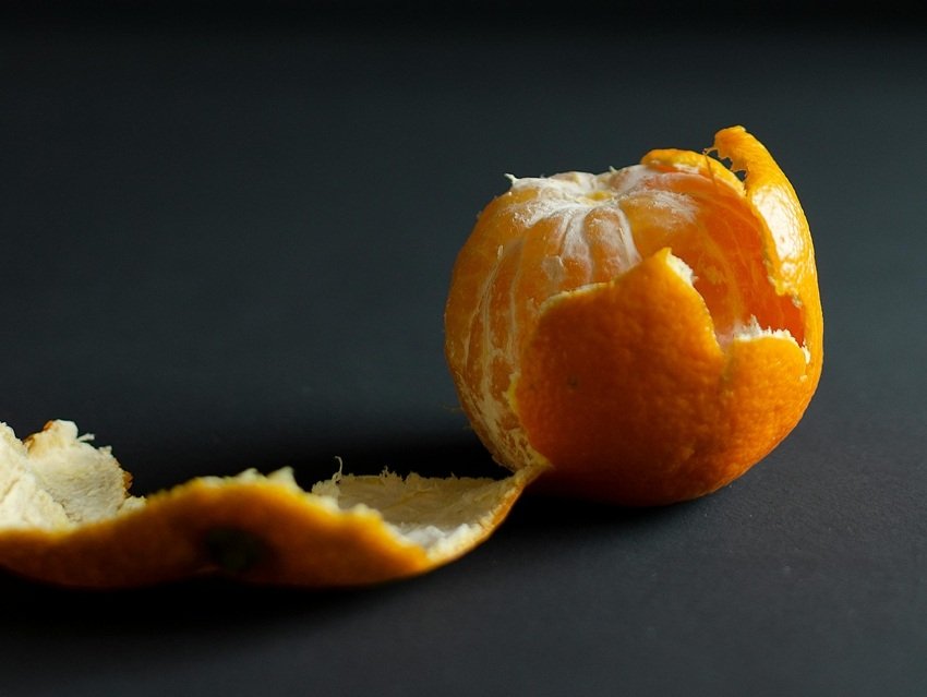 Top Home Remedies to Whiten Teeth and Remove Stains Instantly