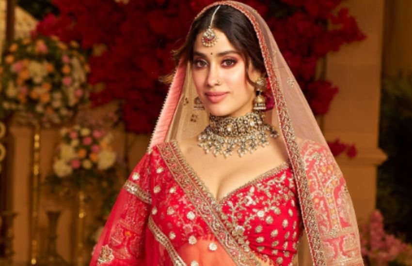janu in red lehenga
