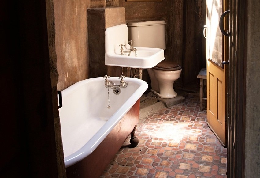 Vastu Expert Tips Balance Energy Flow by Closing Bathroom Doors