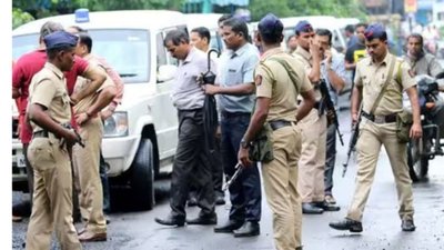 पश्चिम बंगाल में बच्चे का शव मिलने के बाद भीड़ ने दो व्यक्तियों मार डाला