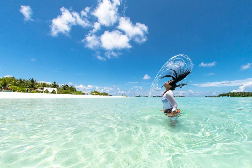wild swimming around the world