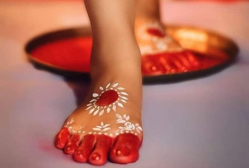 Why Alta Is a Must-Have This Navratri