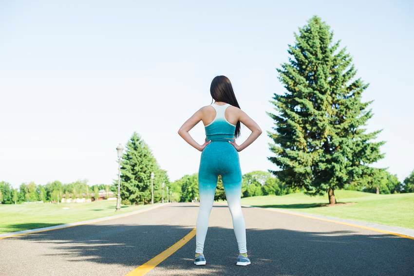 benefits of backward walking