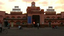 अहमदनगर रेलवे स्टेशन का नया नाम होगा अहिल्यानगर, केंद्र ने दी मंजूरी; अजित पवार ने उठाया था मुद्दा