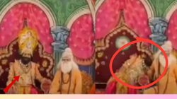 रामलीला में दशरथ का किरदार निभा रहे एक्टर की स्टेज पर अचानक मौत, चलता रहा शो; लोग टीवी पर देख रहे थे लाइव, Video Viral