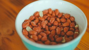 health benefits of soaked peanuts