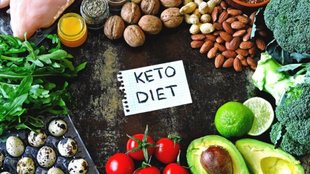 keto diet, low carbs, weight loss benefits, blood sugar regulation, metabolic health, Keto diet benefits