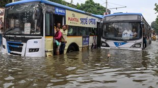 kolkata rain| kolkata weather| kolkata durga puja