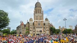 Manoj Jarange Patil Protest: मंगलवार दोपहर तक मुंबई की सड़कें खाली करें… मराठा प्रदर्शकारियों से बोला बॉम्बे हाई कोर्ट