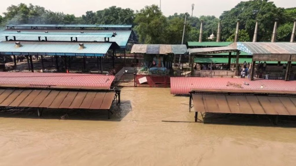 nigambodh ghat| delhi flood| delhi rain