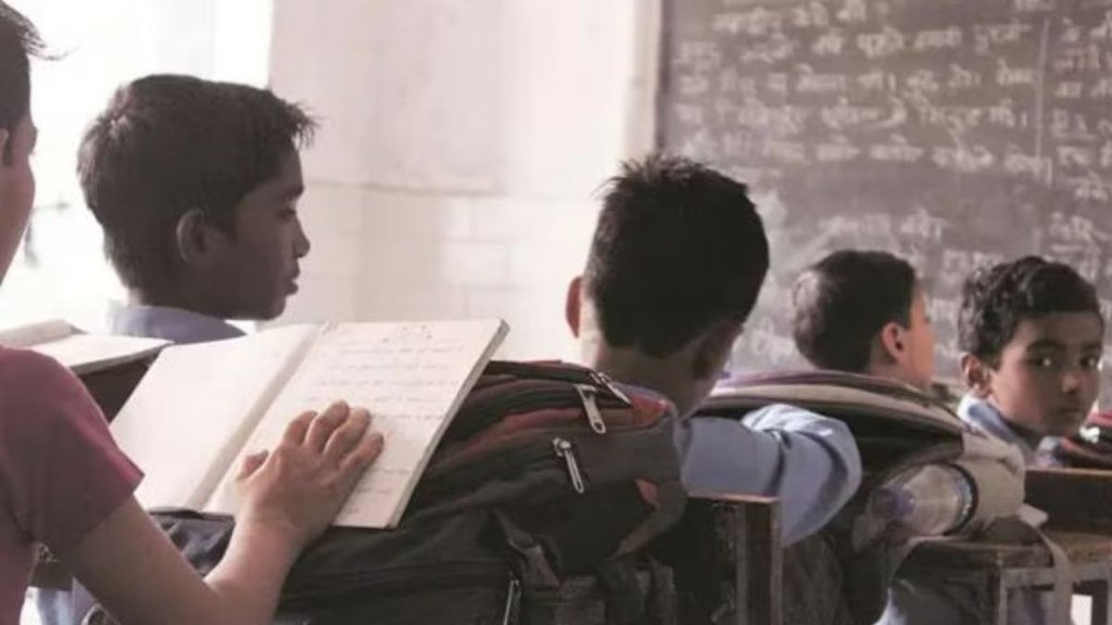 Odisha teacher belts students, Odisha teacher suspended,