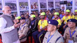 पीएम मोदी ने उत्तराखंड में बाढ़ से हुए नुकसान का आकलन करने के लिए की समीक्षा बैठक, 1200 करोड़ रुपये की वित्तीय सहायता का ऐलान