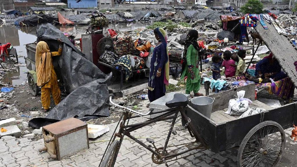 slum