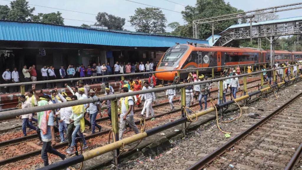 Rail Roko, train services affected, Kurmis, Odisha