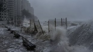 typhoon ragasa| taiwan| taiwan flood