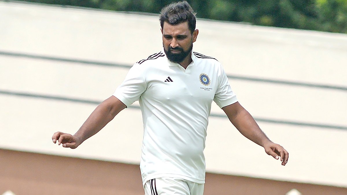 ‘रणजी ट्रॉफी खेल सकता हूं तो 50 ओवर क्रिकेट भी खेल सकता हूं, फिटनेस पर अपडेट देना-लेना मेरी जिम्मेदारी नहीं’, मोहम्मद शमी ने साधा चयनकर्ताओं पर निशाना