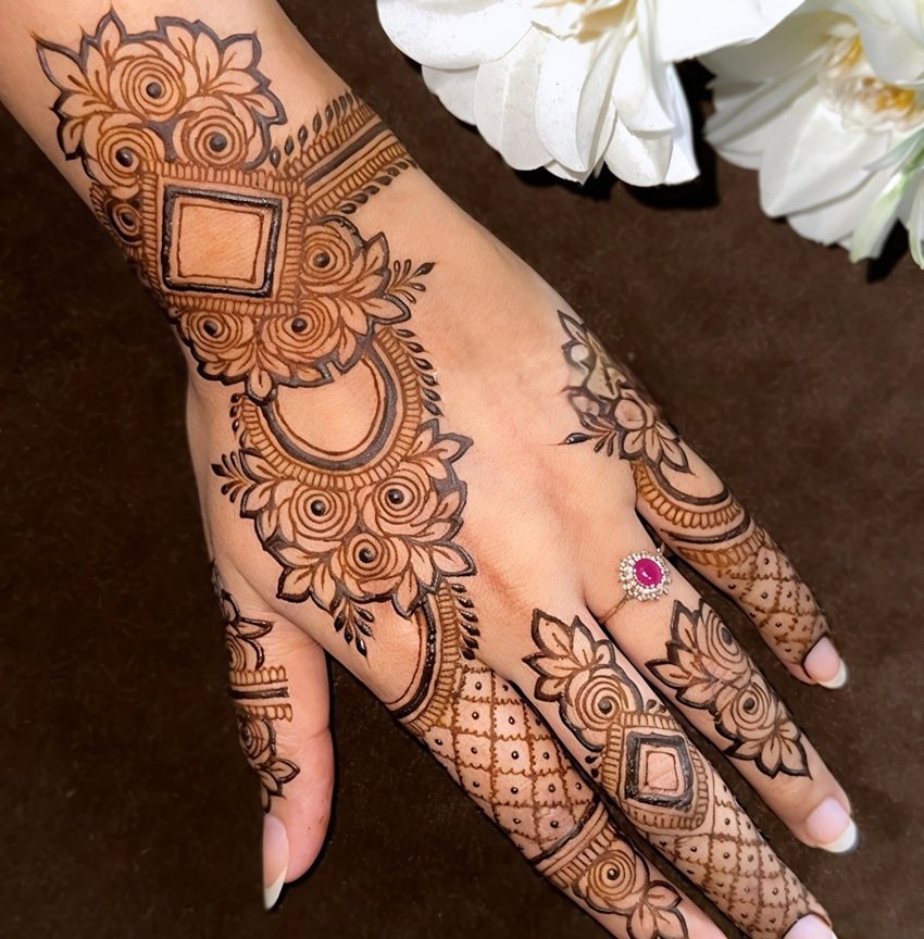 5-minute mehndi designs