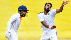 Irani Cup 2025: वेस्टइंडीज टेस्ट के लिए नहीं चुने गए आकाशदीप का कमाल; अथर्व ताइडे के शतक पर फिरा पानी, 78 रन पर विदर्भ ने गंवा दिए 7 विकेट