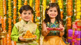 Bhai Dooj Aarti, Bhai Dooj 2025, Bhai Dooj 2025 Tithi, Bhai Dooj 2025 Date, When is Bhai Dooj 2025, Bhai Dooj 2025 ki aaarti lyrics, Yamuna Ji Ki Aarti Lyrics In Hindi, Yamuna Ji Ki Aarti, Bhai Dooj Shubh Muhurat, Bhai Dooj Aarti Lyrics, Bhai Dooj Ki Aarti in Hindi, Bhai Dooj Aarti in English, Bhai Dooj Puja Aarti, Bhai Dooj Aarti Song, Bhai Dooj Aarti PDF Download, Bhai Dooj Aarti with Meaning, Bhai Dooj Puja Vidhi and Aarti, Bhai Dooj Ki Aarti Lyrics in Hindi, यमुना जी की आरती, भाई दूज