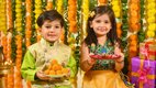 Bhai Dooj Aarti, Bhai Dooj 2025, Bhai Dooj 2025 Tithi, Bhai Dooj 2025 Date, When is Bhai Dooj 2025, Bhai Dooj 2025 ki aaarti lyrics, Yamuna Ji Ki Aarti Lyrics In Hindi, Yamuna Ji Ki Aarti, Bhai Dooj Shubh Muhurat, Bhai Dooj Aarti Lyrics, Bhai Dooj Ki Aarti in Hindi, Bhai Dooj Aarti in English, Bhai Dooj Puja Aarti, Bhai Dooj Aarti Song, Bhai Dooj Aarti PDF Download, Bhai Dooj Aarti with Meaning, Bhai Dooj Puja Vidhi and Aarti, Bhai Dooj Ki Aarti Lyrics in Hindi, यमुना जी की आरती, भाई दूज