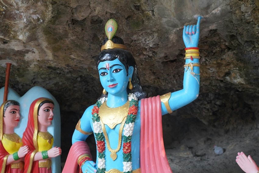 Chhappan Bhog Celebrating Krishna Favorite Foods and Devotional Tradition
