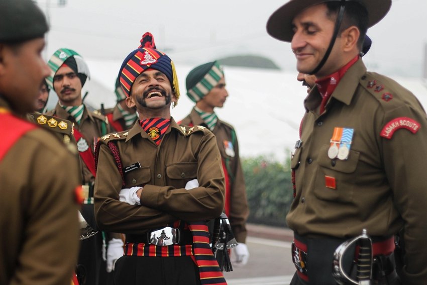 Clapping Forbidden The Hidden Meaning Behind the Army’s No-Applause Rule