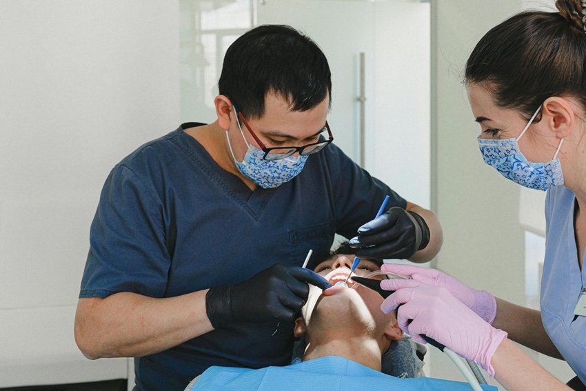 Dentist