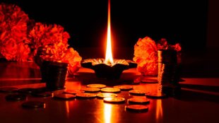 Dhanteras 2025, धनतेरस 2025 शुभ मुहूर्त, Dhanteras 2025 shubh muhurat for gold silver, धनतेरस पर सोना चांदी कब खरीदें, Dhanteras gold silver buying time, धनतेरस वाहन खरीदने का शुभ मुहूर्त, Dhanteras vehicle purchase muhurat, धनतेरस चौघड़िया मुहूर्त 2025,Dhanteras 2025 choghadiya timing, धनतेरस 2025 में कब करें खरीदारी, Dhanteras shubh muhurat 2025 for jewellery and car, धनतेरस सोना चांदी खरीदने का सही समय, Dhanteras puja and shopping muhurat 2025, धनतेरस 2025 पूजा का समय और खरीदारी मुहूर्त, Dhanteras 2025 gold silver car muhurat, धनतेरस पर शुभ चौघड़िया कब है, Dhanteras Kab Hai