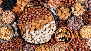 Cheapest dry fruits market in delhi | Khari Baoli Dry Fruits rate list today | Dry fruits wholesale market
