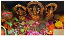 दिवाली पर पूजा के दीया और मूर्ति को करें क्लीन, इस तरह तुरंत हटेगा जिद्दी दाग