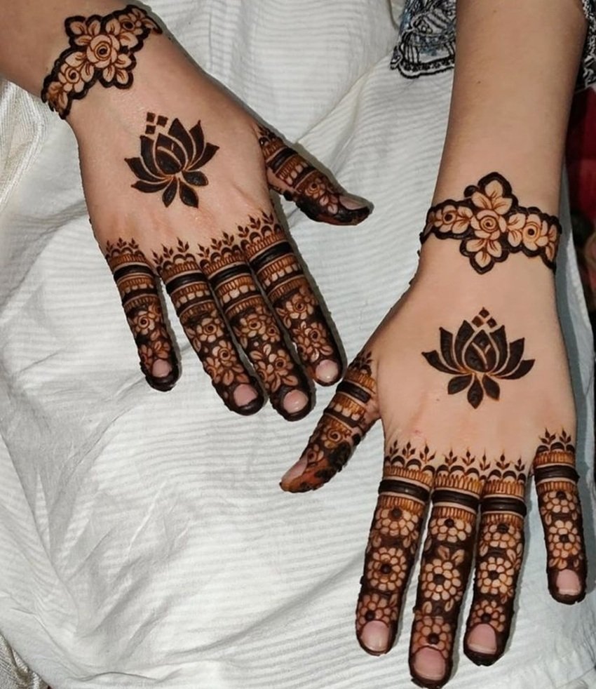 Easy and beautiful mehndi designs for Chhath Puja 2025