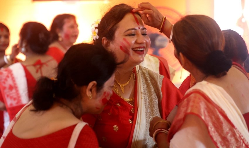 Female empowerment rituals