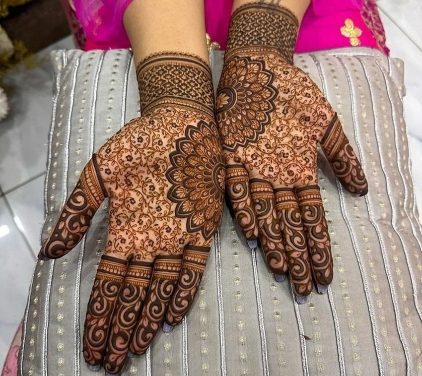 Govardhan Puja Mehndi