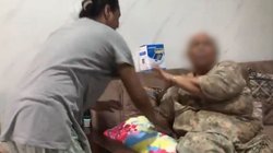 ‘मम्मी नहीं करो…’, बेटा करता रहा मिन्नतें, बुजुर्ग सास को पिटती-गालियां देती रही बहू, अब Viral हो रहा Video