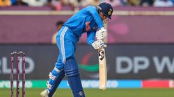 IND vs AUS: स्मृति मंधाना ने रचा इतिहास, साल 2025 में किया बड़ा कारनामा; महिला क्रिकेट में कभी नहीं हुआ था ऐसा