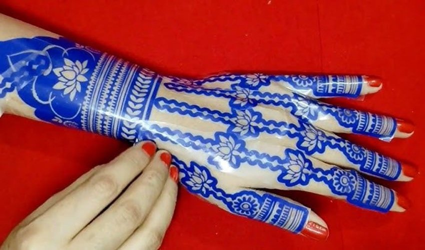 Karwa Chauth 2025 Get Salon-Perfect Mehndi at Home in Just 5 Minutes