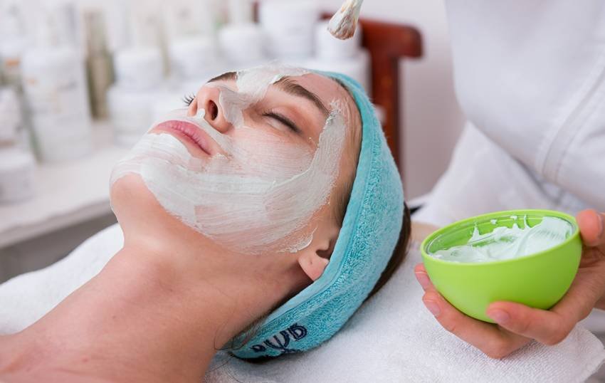 best face scrubs at home