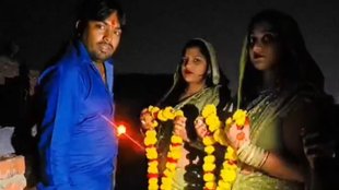 Karwa Chauth Agra, Karwa Chauth Agra Viral Photo, Karwa Chauth Agra News