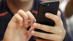 Mobile Addiction, Smartphone Habit, Digital Detox, Dopamine Effect
