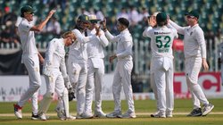 PAK vs SA: पाकिस्तान ने 18 रन पर गंवाए 5 विकेट, 333 रन पर ऑलआउट; केशव महाराज ने 7 विकेट झटक रचा इतिहास