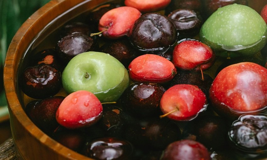 Perfect looking apples might not be perfect for your health