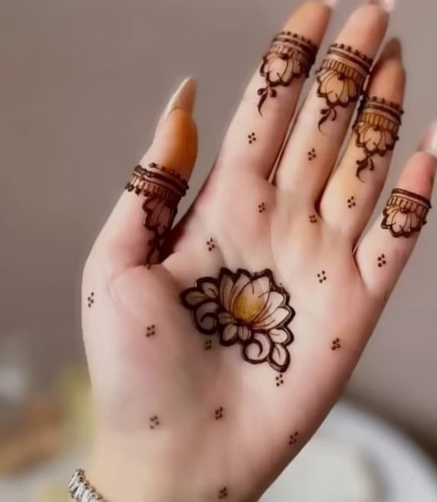 Quick festival ready mehndi