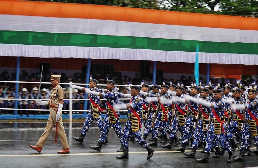 Respect, Discipline and Dignity Why Soldiers Don’t Clap While in Uniform