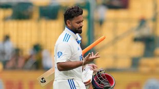 Rishabh Pant, IND A vs SA A, India A vs South Africa A, India A team, Jersey number 18, Team India, Indian cricket team, Rishabh Pant test jersey