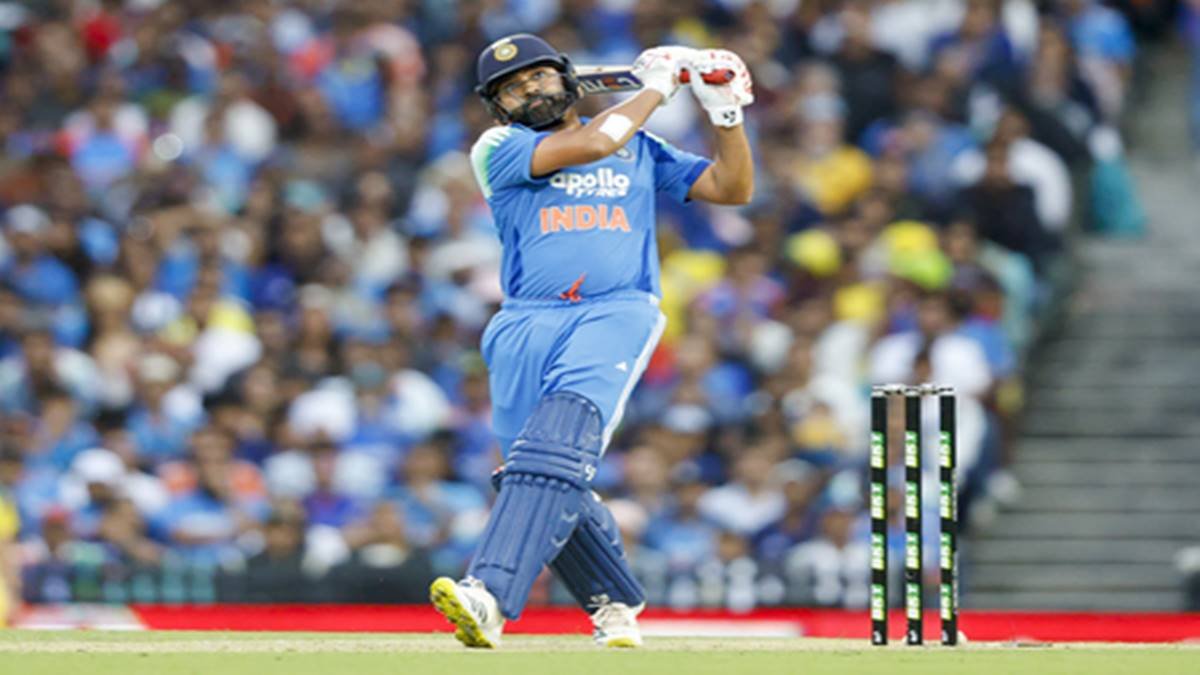IND vs AUS: 3 मैचों में इतने रन बनाकर रोहित बने ‘प्लेयर ऑफ द सीरीज’, मैन ऑफ द मैच टाइटल पर भी किया कब्जा