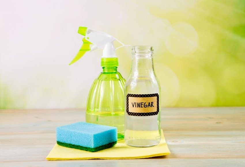 Safe ear cleaning remedies